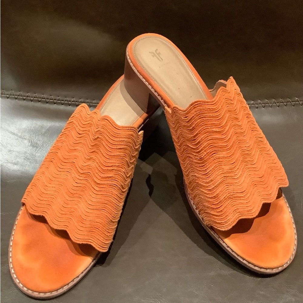 Frye Cindy Wave Mule Orange 10M